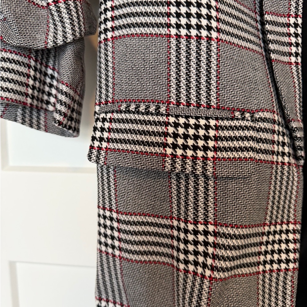 Madison Women's Plaid Blazer with Ruched Sleeves - Picture 3 of 5